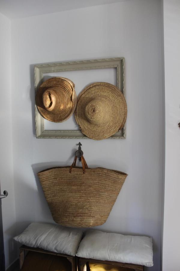 Chez Elles En Provence Nans-les-Pins Exterior foto
