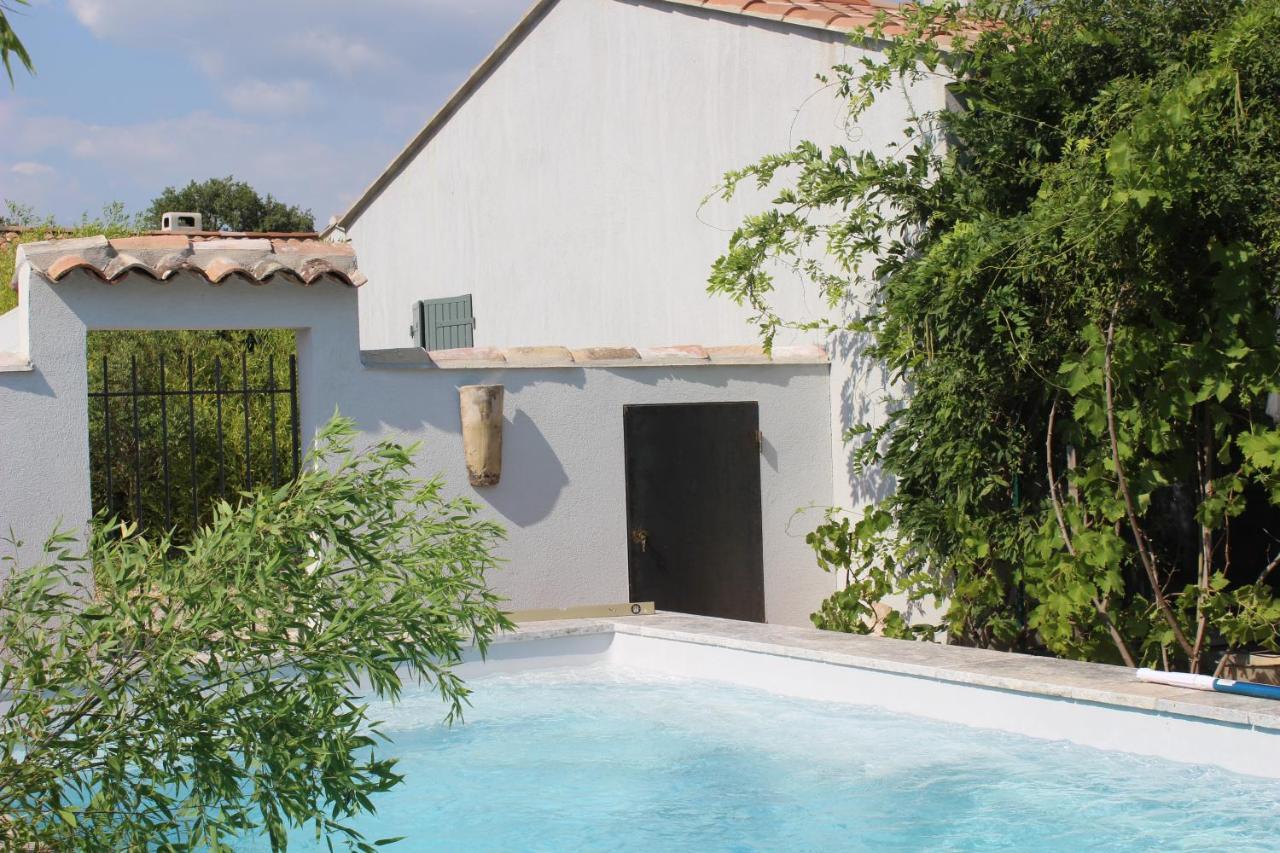 Chez Elles En Provence Nans-les-Pins Exterior foto