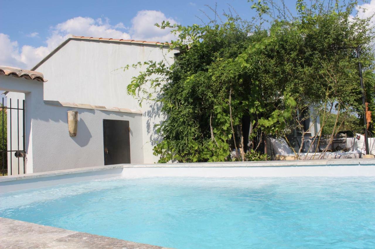 Chez Elles En Provence Nans-les-Pins Exterior foto