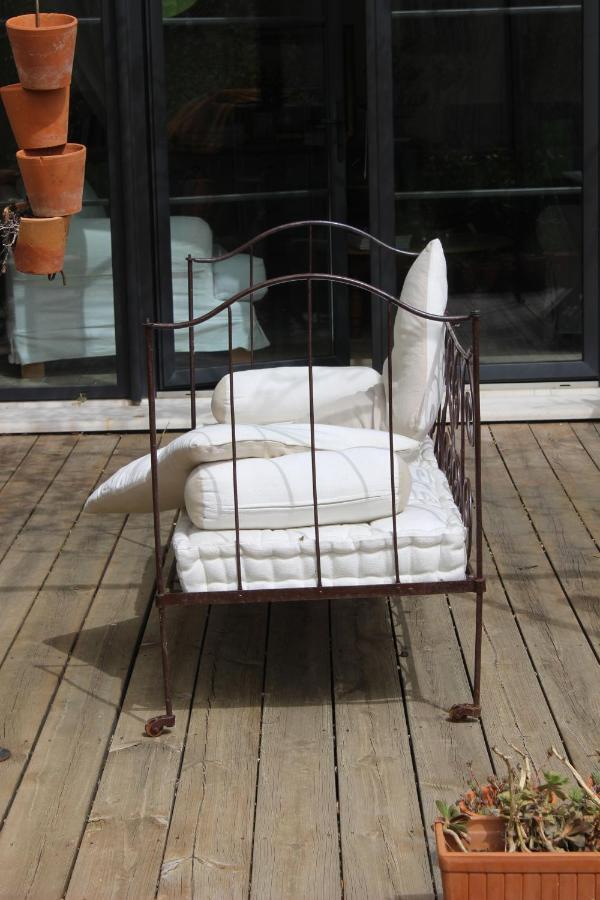 Chez Elles En Provence Nans-les-Pins Exterior foto